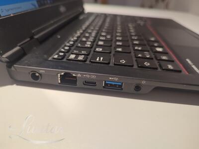 Sülearvuti Fujitsu U728