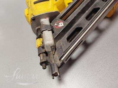 Naelapüstol DeWalt DCN692