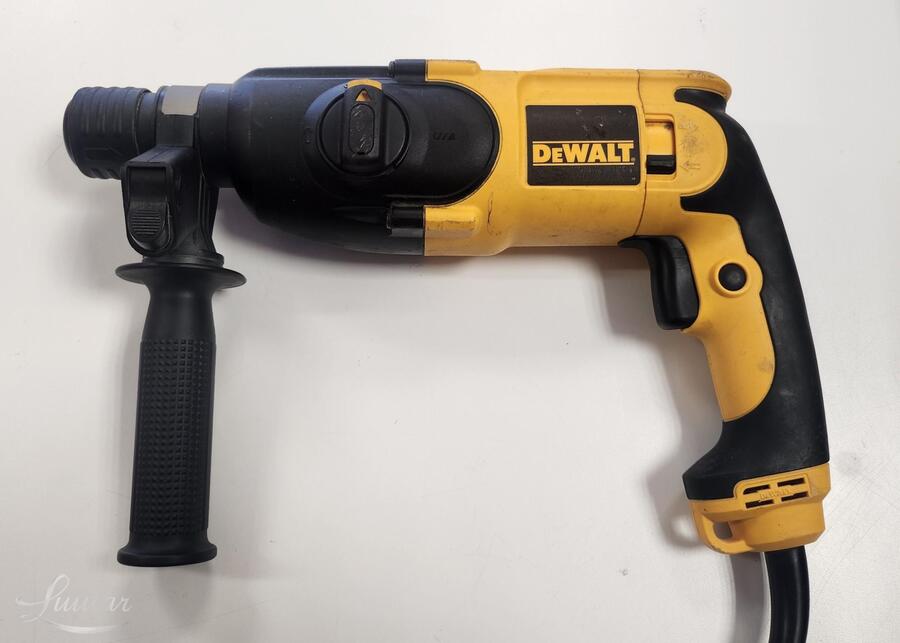 Lööktrell Dewalt D25013C