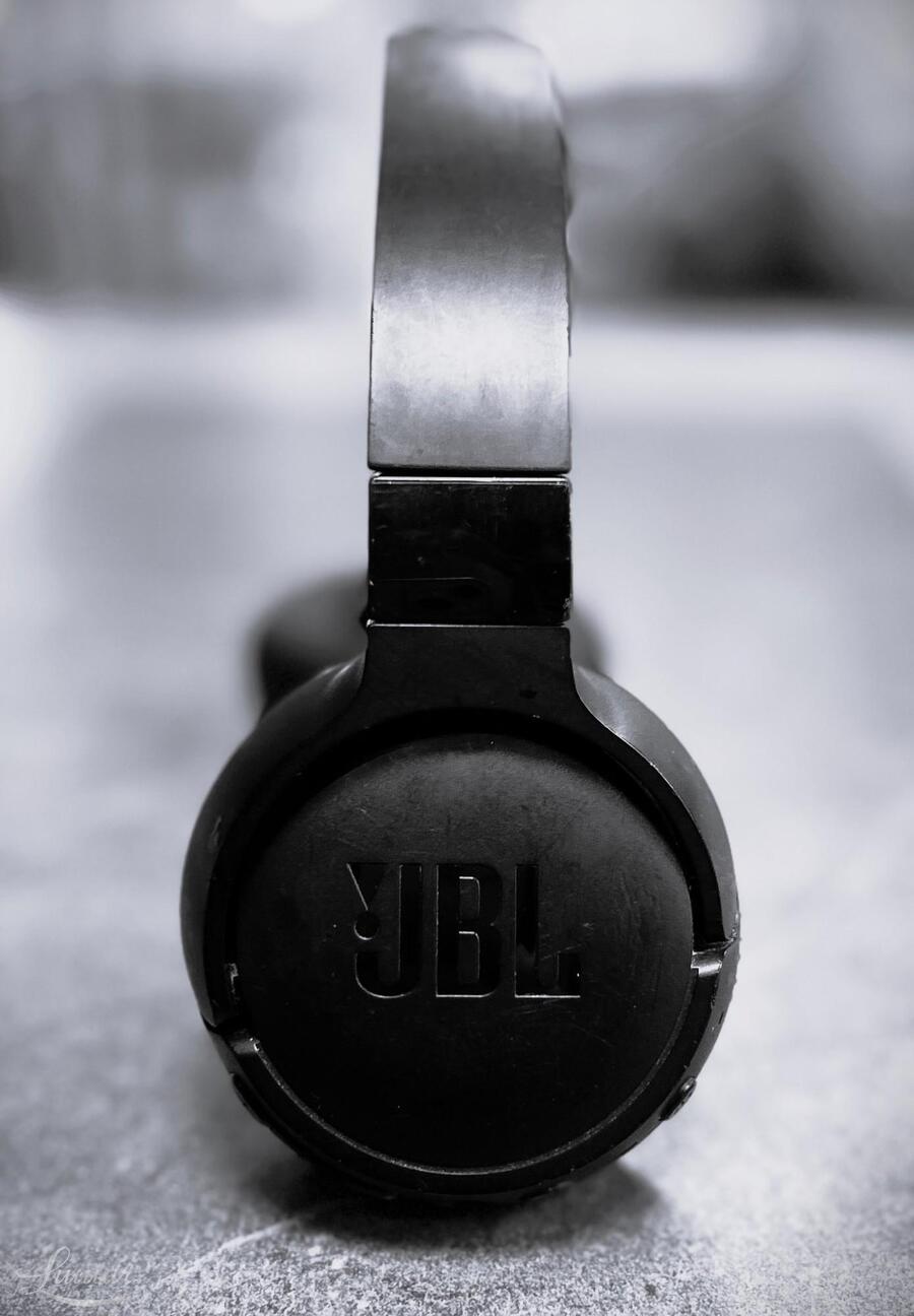 Kõrvaklappid JBL Tune 660NC