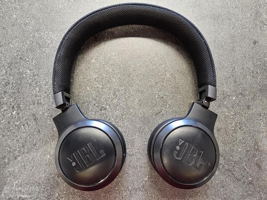 JBL Live 460NC