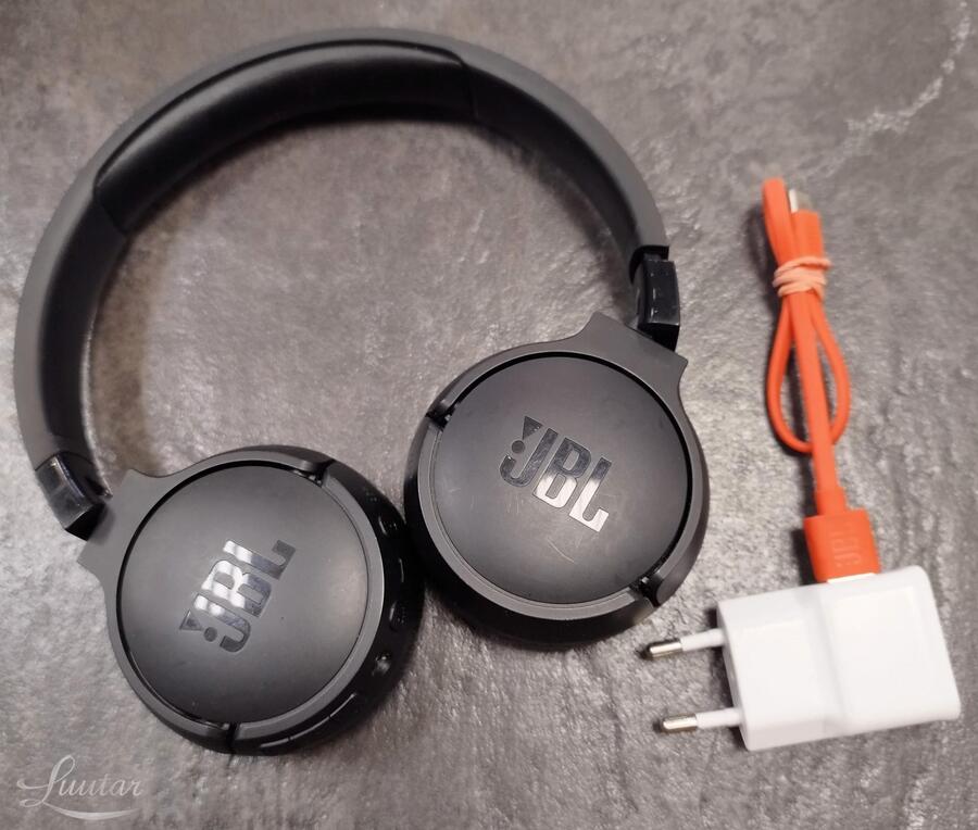 Juhtmevabad kõrvaklapid JBL Tune 670NC