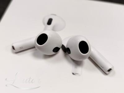 Kõrvaklapid Apple AirPods 3 Gen