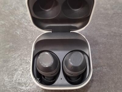 Juhtmevabad kõrvaklapid Samsung Galaxy buds FE (SM-R400)