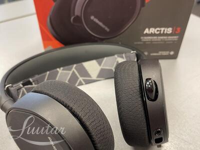 Kõrvaklapid STEELSERIES Arctis 3