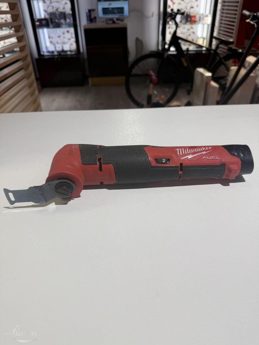 Multitööriist Milwaukee M12 FMT