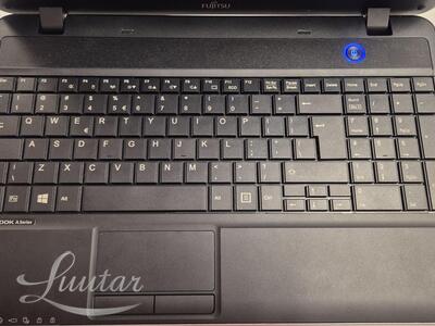 Sülearvuti Fujitsu lifebook ah512