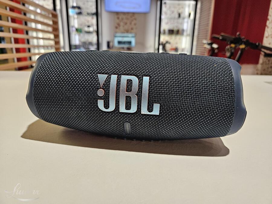 Juhtmevaba kõlar JBL Charge 5 Blue