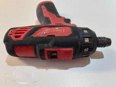 Akukruvikeeraja Milwaukee M12 BD