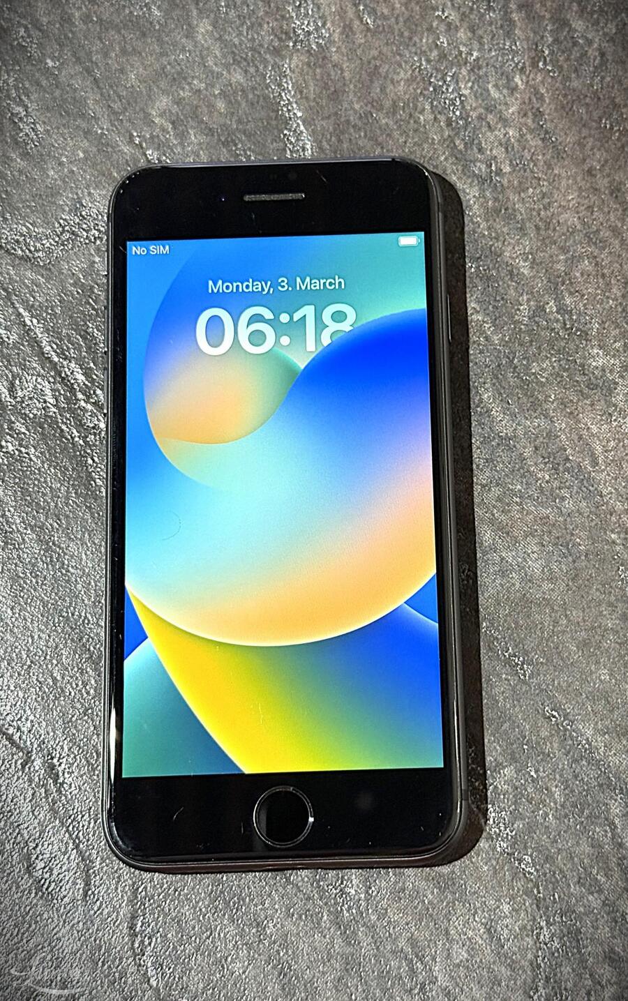 Mobiiltelefon Apple Iphone 8 64GB