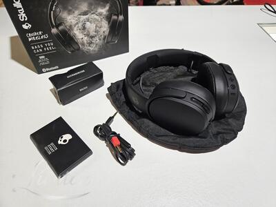 Kõrvaklapid SkullCandy Crusher S6CRW